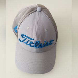 Titleist Pro V1 Hat Size M/L Gray FJ Footjoy Golf Athletic Outdoor